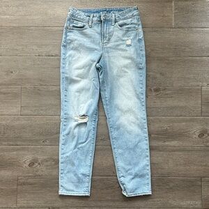 Old Navy Light Blue Cropped Jeans
